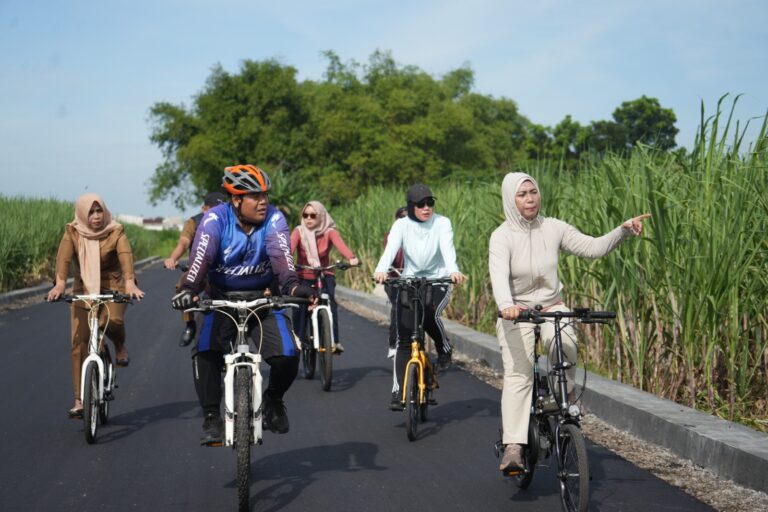 Hemat BBM Ala Ning Ita, ASN Kota Mojokerto Diinstruksikan “Gowes” Setiap Hari Jumat