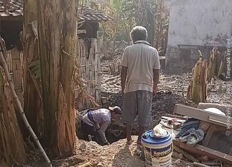 Memenuhi Standar Kesehatan Warga, Pemkot Mojokerto Tuntaskan Bantuan Septik untuk 62 KK